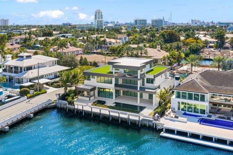 House in Fort Lauderdale, Florida 6 bedrooms, 848.66 sq.m. № 2033851 - photo 2