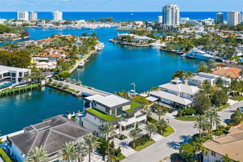 House in Fort Lauderdale, Florida 6 bedrooms, 848.66 sq.m. № 2033851 - photo 6