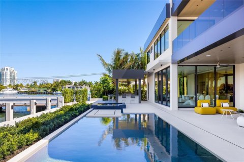 Villa ou maison à vendre à Fort Lauderdale, Floride: 6 chambres, 848.66 m2 № 2033851 - photo 24