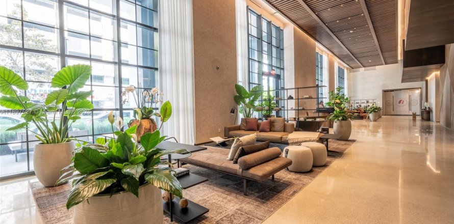 Condo in Miami, Florida, 1 bedroom  № 2017193