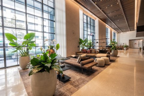 Condo in Miami, Florida, 1 bedroom  № 2017193 - photo 2