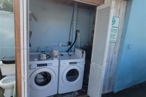 Купить виллу или дом в Холливуд, Флорида 2 спальни, 50.35м2, № 2050141 - фото 13