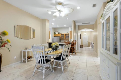 House in North Port, Florida 3 bedrooms, 173.73 sq.m. № 2099035 - photo 13