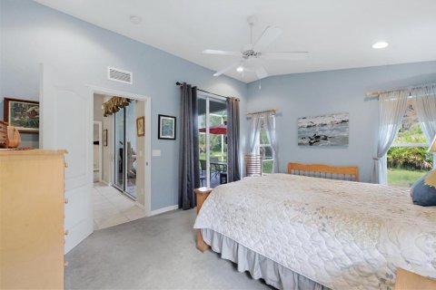 House in North Port, Florida 3 bedrooms, 173.73 sq.m. № 2099035 - photo 22