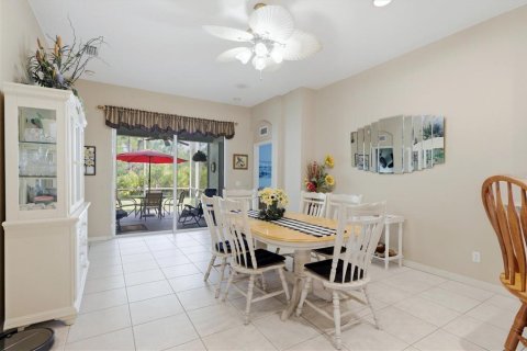 House in North Port, Florida 3 bedrooms, 173.73 sq.m. № 2099035 - photo 3