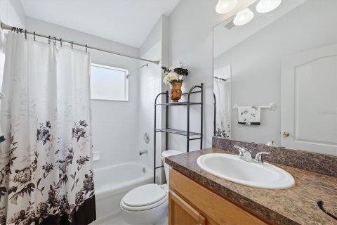 House in North Port, Florida 3 bedrooms, 173.73 sq.m. № 2099035 - photo 27