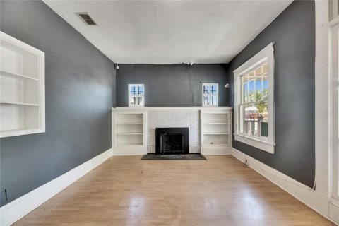 Propiedad comercial en alquiler en Tampa, Florida, 153.29 m2 № 1734059 - foto 25
