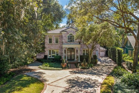 House in Winter Park, Florida 4 bedrooms, 430.6 sq.m. № 1395592 - photo 3