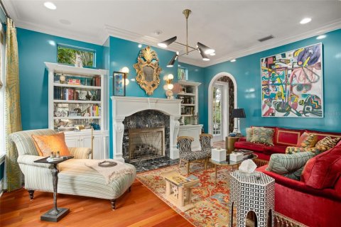 House in Winter Park, Florida 4 bedrooms, 430.6 sq.m. № 1395592 - photo 24