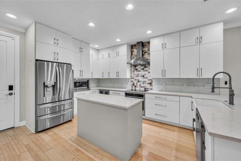 Adosado en venta en Fort Lauderdale, Florida, 4 dormitorios, 246.38 m2 № 2085089 - foto 5