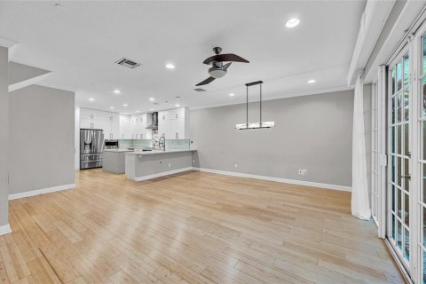 Adosado en venta en Fort Lauderdale, Florida, 4 dormitorios, 246.38 m2 № 2085089 - foto 11