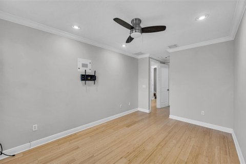 Adosado en venta en Fort Lauderdale, Florida, 4 dormitorios, 246.38 m2 № 2085089 - foto 28