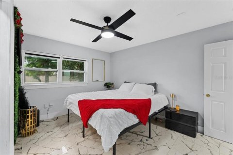 Villa ou maison à vendre à Orlando, Floride: 4 chambres, 130.53 m2 № 1772223 - photo 12