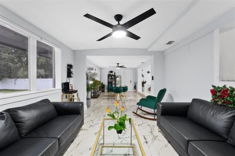 Villa ou maison à vendre à Orlando, Floride: 4 chambres, 130.53 m2 № 1772223 - photo 11
