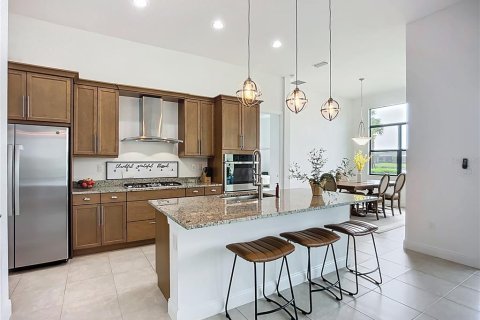 House in Sarasota, Florida 3 bedrooms, 196.77 sq.m. № 2157651 - photo 26