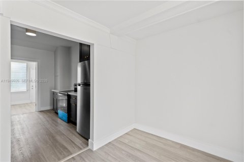 Villa ou maison à louer à Miami, Floride: 2 chambres, 216.65 m2 № 2005844 - photo 5