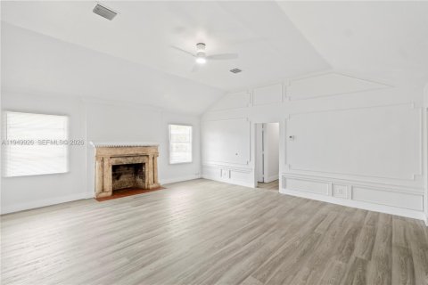 Villa ou maison à louer à Miami, Floride: 2 chambres, 216.65 m2 № 2005844 - photo 7