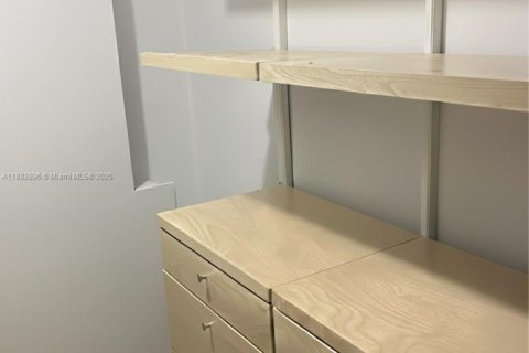 Copropriété à vendre à Miami Beach, Floride: 1 chambre, 99.41 m2 № 1944075 - photo 18