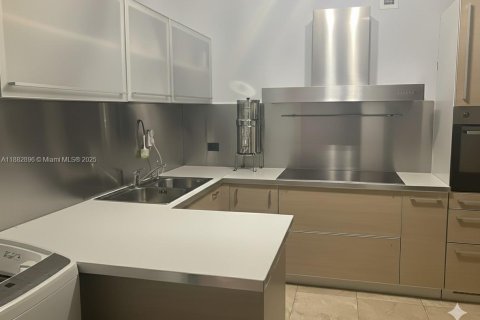 Copropriété à vendre à Miami Beach, Floride: 1 chambre, 99.41 m2 № 1944075 - photo 16