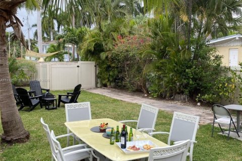 Casa en venta en Hollywood, Florida, 5 dormitorios, 262.08 m2 № 1962821 - foto 29