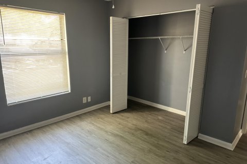 Condominio en alquiler en Boynton Beach, Florida, 2 dormitorios, 88.54 m2 № 1147019 - foto 1