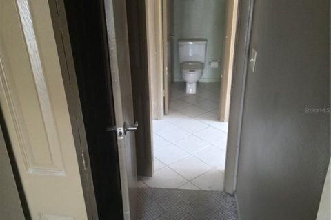 Condo in Sarasota, Florida, 2 bedrooms  № 2199914 - photo 18