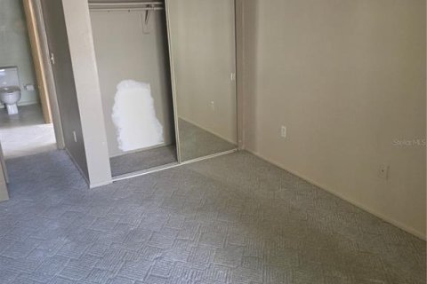Condo in Sarasota, Florida, 2 bedrooms  № 2199914 - photo 17