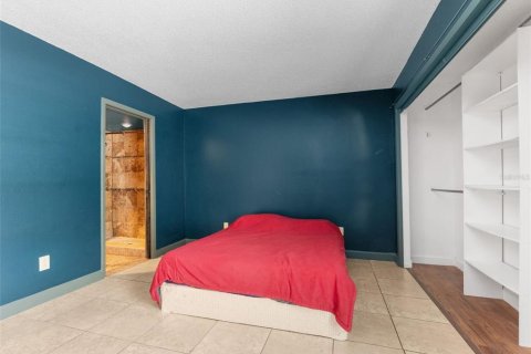 Condo in Tampa, Florida, 2 bedrooms  № 1881203 - photo 16