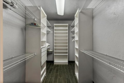 Copropriété à vendre à Delray Beach, Floride: 3 chambres, 236.34 m2 № 2432251 - photo 15