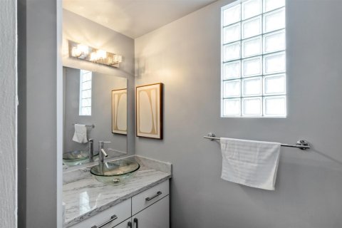 Copropriété à vendre à Delray Beach, Floride: 3 chambres, 236.34 m2 № 2432251 - photo 19