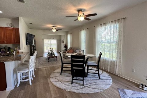 Duplex à vendre à Leesburg, Floride: 2 chambres, 128.02 m2 № 2419009 - photo 22