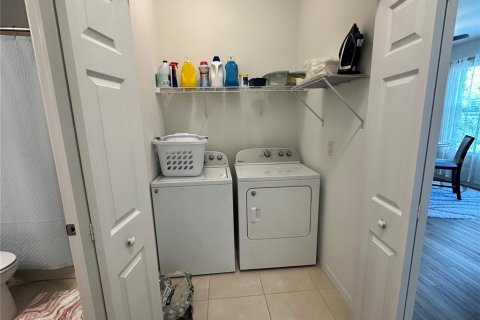 Duplex à vendre à Leesburg, Floride: 2 chambres, 128.02 m2 № 2419009 - photo 27