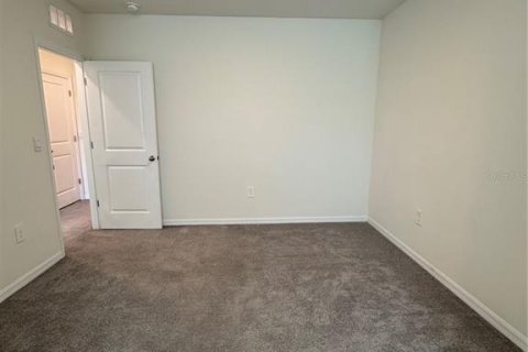 Townhouse in Sarasota, Florida 3 bedrooms, 160.16 sq.m. № 2215240 - photo 21