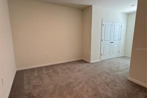 Townhouse in Sarasota, Florida 3 bedrooms, 160.16 sq.m. № 2215240 - photo 19