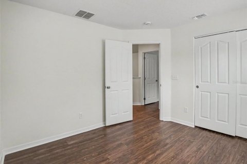 House in Orlando, Florida 3 bedrooms, 255.85 sq.m. № 2101819 - photo 18