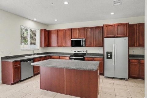 House in Orlando, Florida 3 bedrooms, 255.85 sq.m. № 2101819 - photo 11