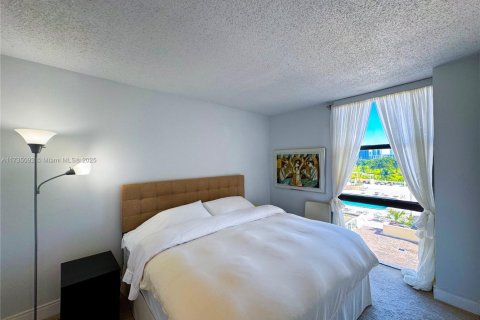 Купить кондоминиум в Авентура, Флорида 2 спальни, 107.49м2, № 1985029 - фото 10
