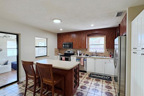 Casa en venta en Dania Beach, Florida, 5 dormitorios, 182.92 m2 № 2192668 - foto 10