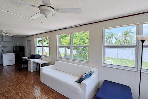 Casa en venta en Dania Beach, Florida, 5 dormitorios, 182.92 m2 № 2192668 - foto 24