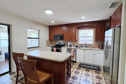 Casa en venta en Dania Beach, Florida, 5 dormitorios, 182.92 m2 № 2192668 - foto 19