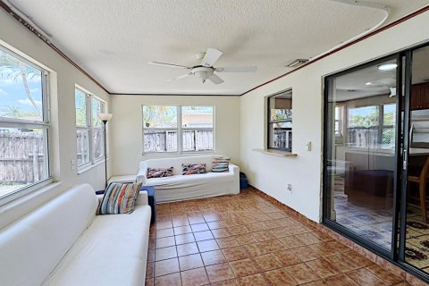 Casa en venta en Dania Beach, Florida, 5 dormitorios, 182.92 m2 № 2192668 - foto 25