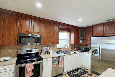 Casa en venta en Dania Beach, Florida, 5 dormitorios, 182.92 m2 № 2192668 - foto 18