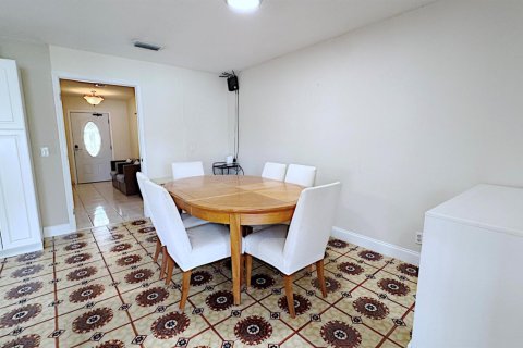 Casa en venta en Dania Beach, Florida, 5 dormitorios, 182.92 m2 № 2192668 - foto 15