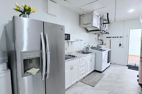 Casa en venta en Dania Beach, Florida, 5 dormitorios, 182.92 m2 № 2192668 - foto 27