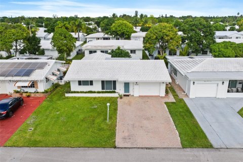 Casa en venta en Tamarac, Florida, 2 dormitorios, 113.9 m2 № 1987713 - foto 24