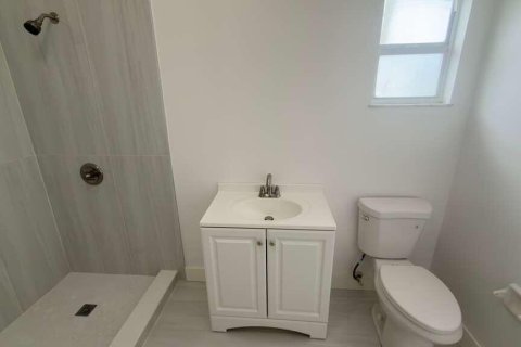 Casa en alquiler en Port St. Lucie, Florida, 2 dormitorios, 87.14 m2 № 2272390 - foto 8