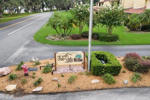 Condo in Eustis, Florida, 3 bedrooms  № 1902171 - photo 7