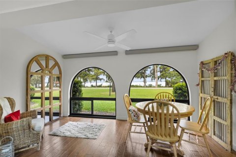 Condo in Eustis, Florida, 3 bedrooms  № 1902171 - photo 15