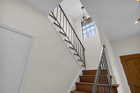 Condo in Eustis, Florida, 3 bedrooms  № 1902171 - photo 25