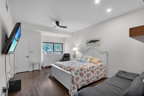 Condo in Eustis, Florida, 3 bedrooms  № 1902171 - photo 23